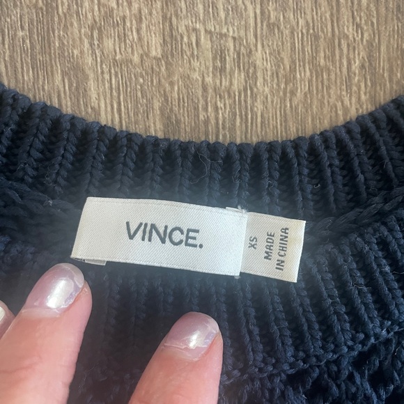 Vince Open Knit Crochet Tunic Top/Sleeveless Mesh sweater in XS, Navy blue - Picture 10 of 10